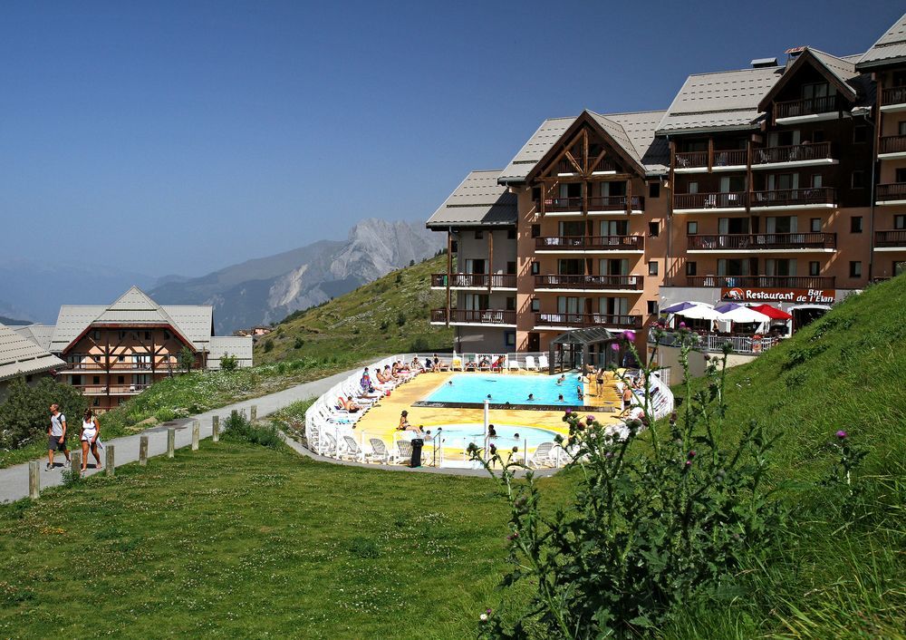 Residence Pierre & Vacances Le Thabor Вальменьє Екстер'єр фото